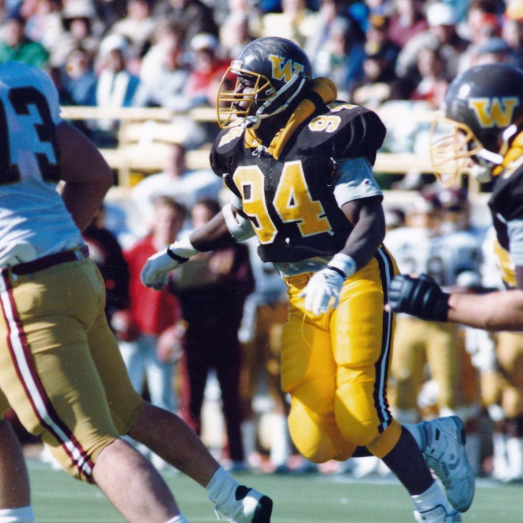 Terry Crews as an NFL player