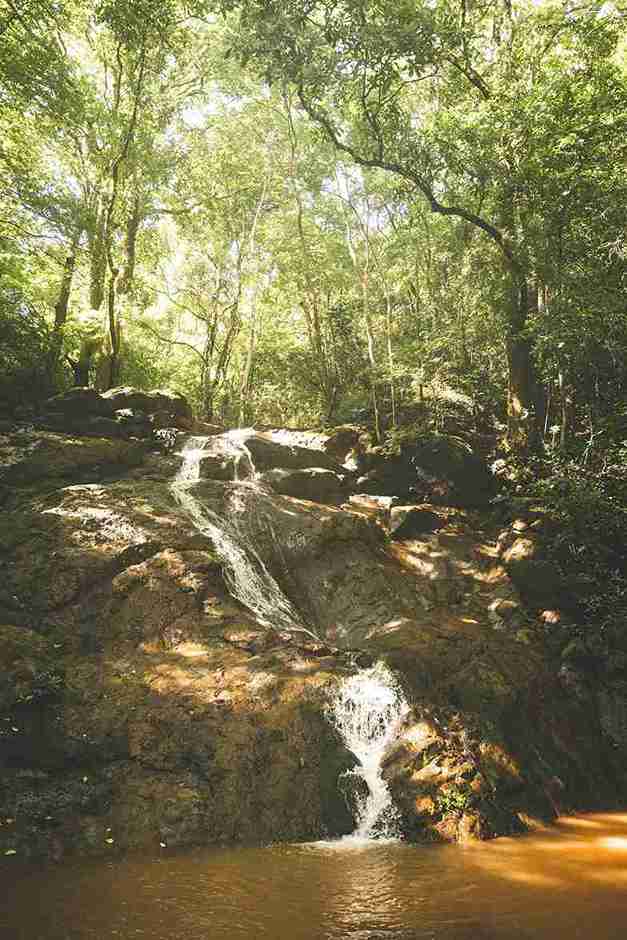 Beautiful-waterfall-Costa-Rica