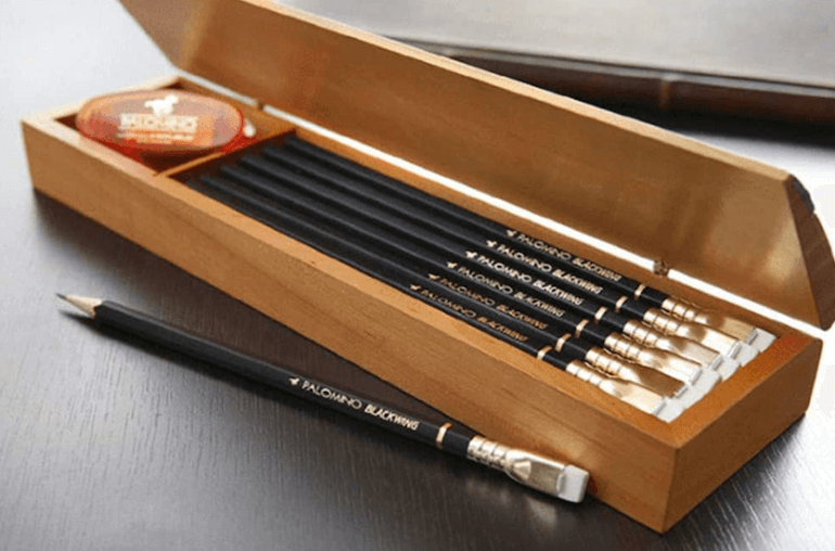 blackwing 602 famous writers