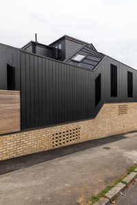 Hit miss brick window