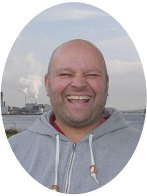 Heine Thoregaard - Kørelærer - Heine Thoergaards Køreskole