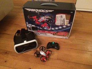 Airhog. Zie je huiskamer eens van een andere kant