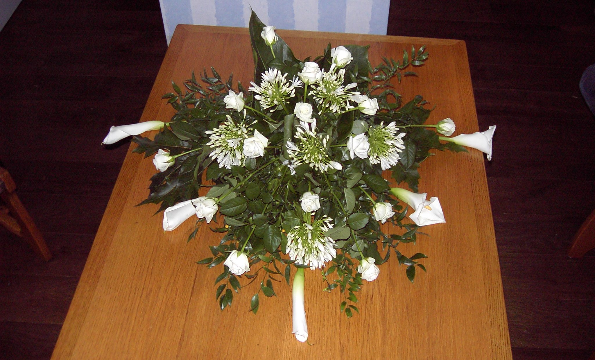 Maak je eigen rouwboeket of bestel er een.