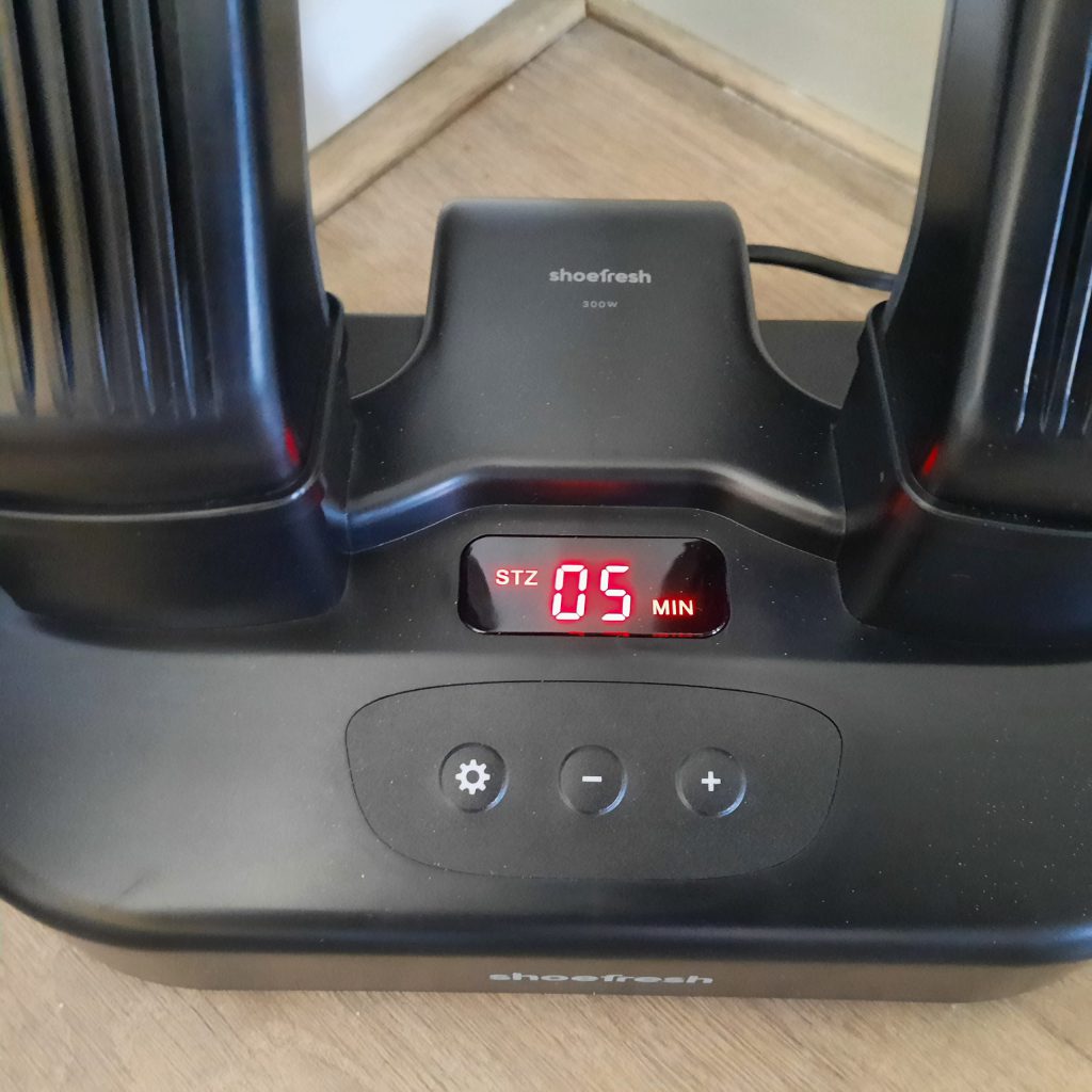 Shoefresh steriliseet met ozon stinkende schoenen.