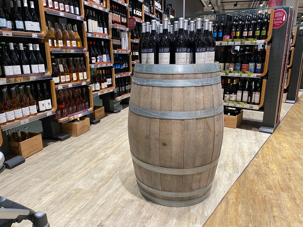 Wijnafdeling bij Eataly.