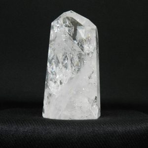 Side view of a standing Crackle Quartz