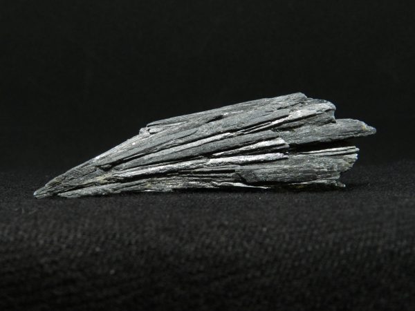 Close up image of Black Kyanite