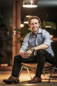 dating foto portræt – naturligt lys – københavn