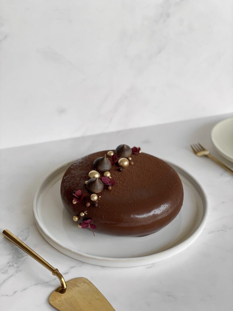 Banankage med karamel ganache og chokolademousse Tilde Munkholm