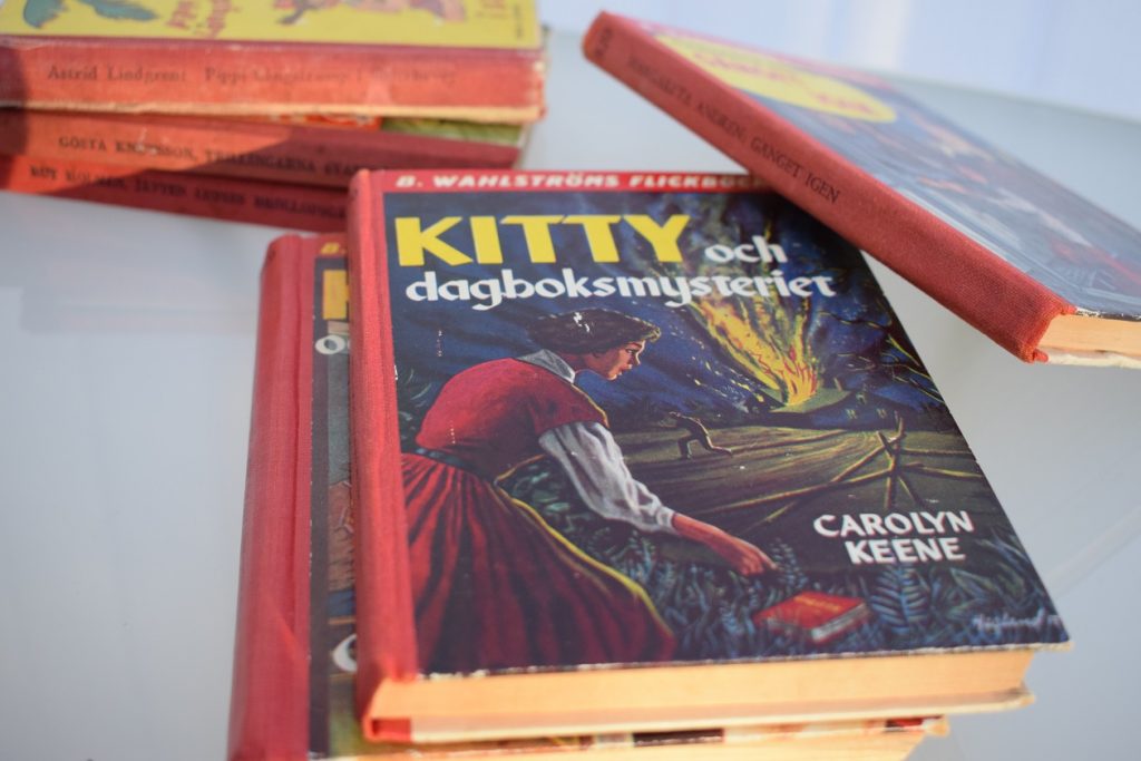 Kitty och dagboksmysteriet av Carolyn Keene