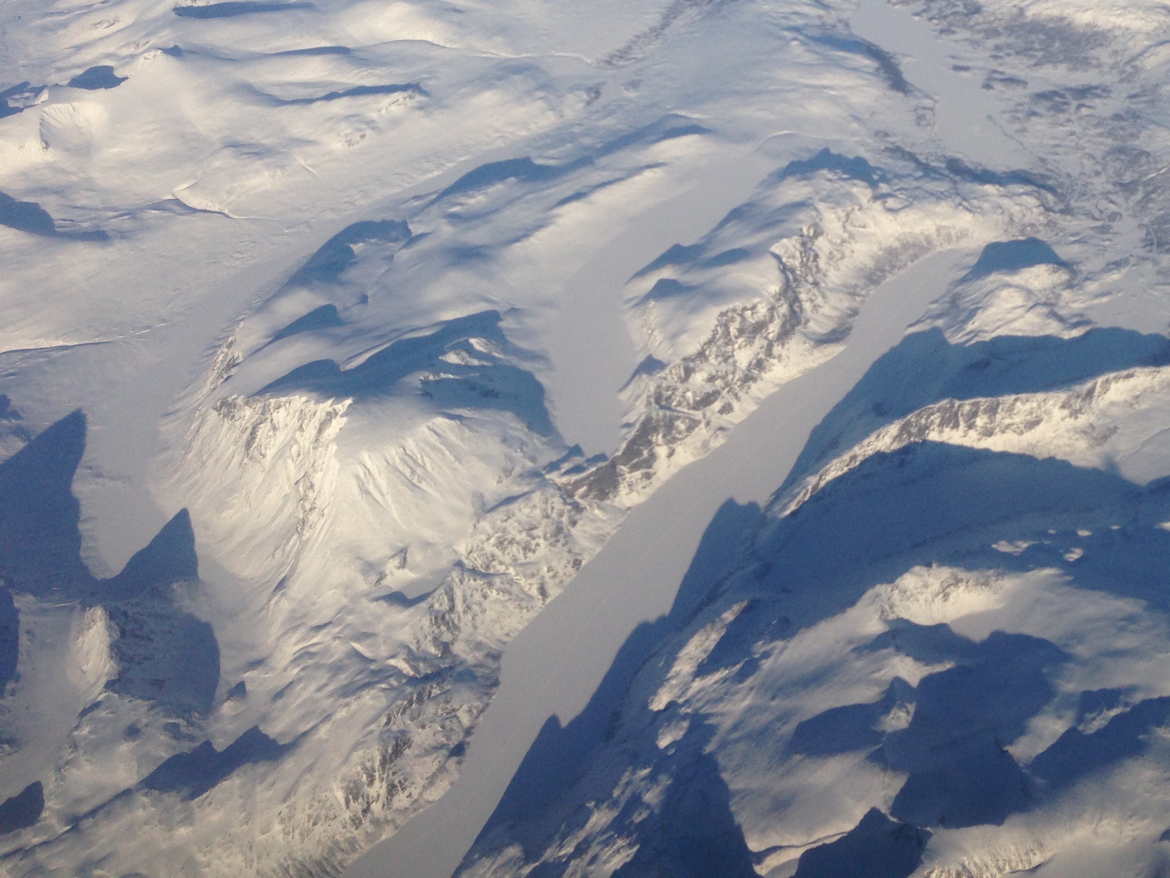 Besshøe, Besseggen og Gjende sett fra luften. Besshøe
