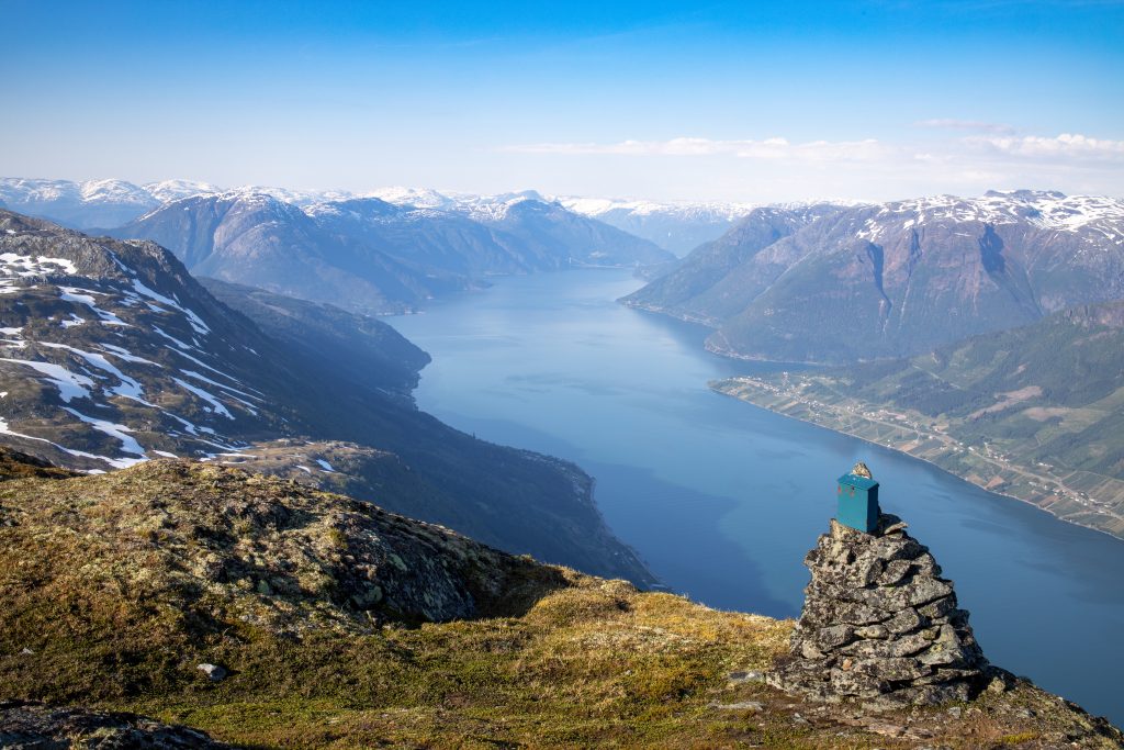 Rundenuten (1.256 moh) er et flott utsiktspunkt, særlig ut mot Eidfjord.