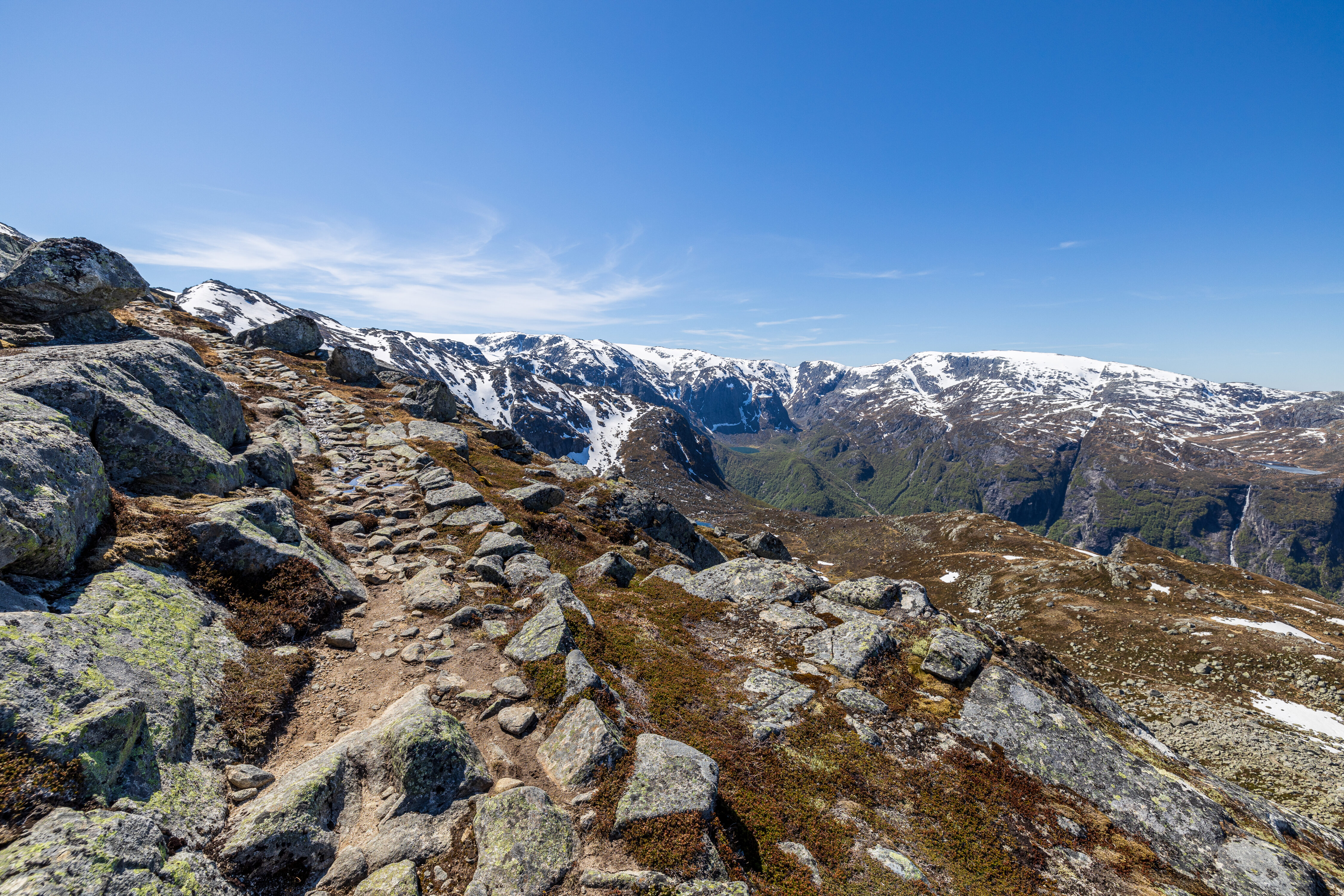 Turistveien til Breidablikk