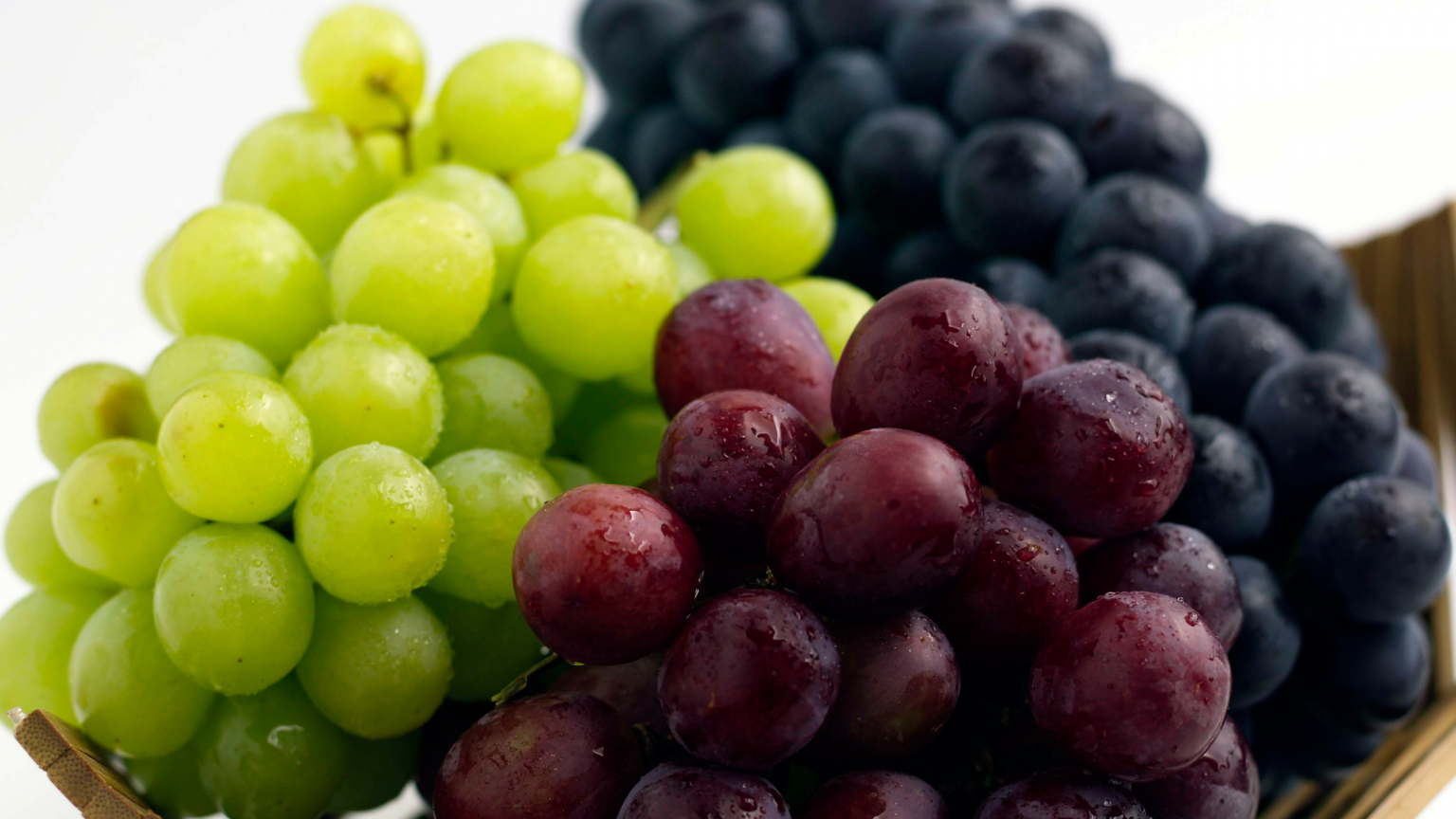 11 Amazing Health Benefits of Consuming Grapes Daily Tinuolasblog