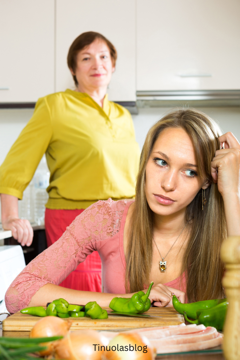 14 Signs of a Toxic Mother-in-Law and How to Deal With One - TINUOLASBLOG