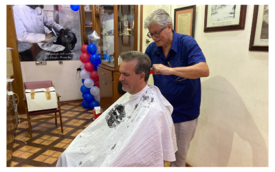 Se jubila un histórico de la peluquería en Torrevieja
