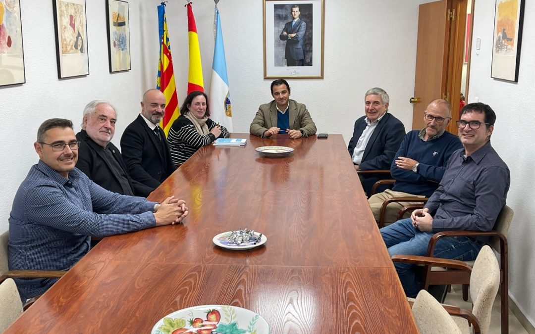 La Directora General de Patrimonio Cultural de la Generalitat, Pilar Tébar, visita Torrevieja
