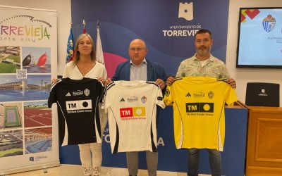 TM Grupo Inmobiliario patrocinará las escuelas municipales de fútbol 2024-2027.