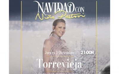 Niña Pastori adelanta la Navidad en Torrevieja.