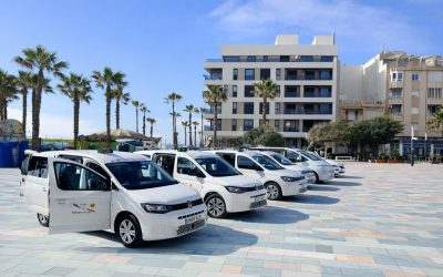 Torrevieja incorpora 6 nuevos eurotaxis y ampliará el servicio con 16 licencias