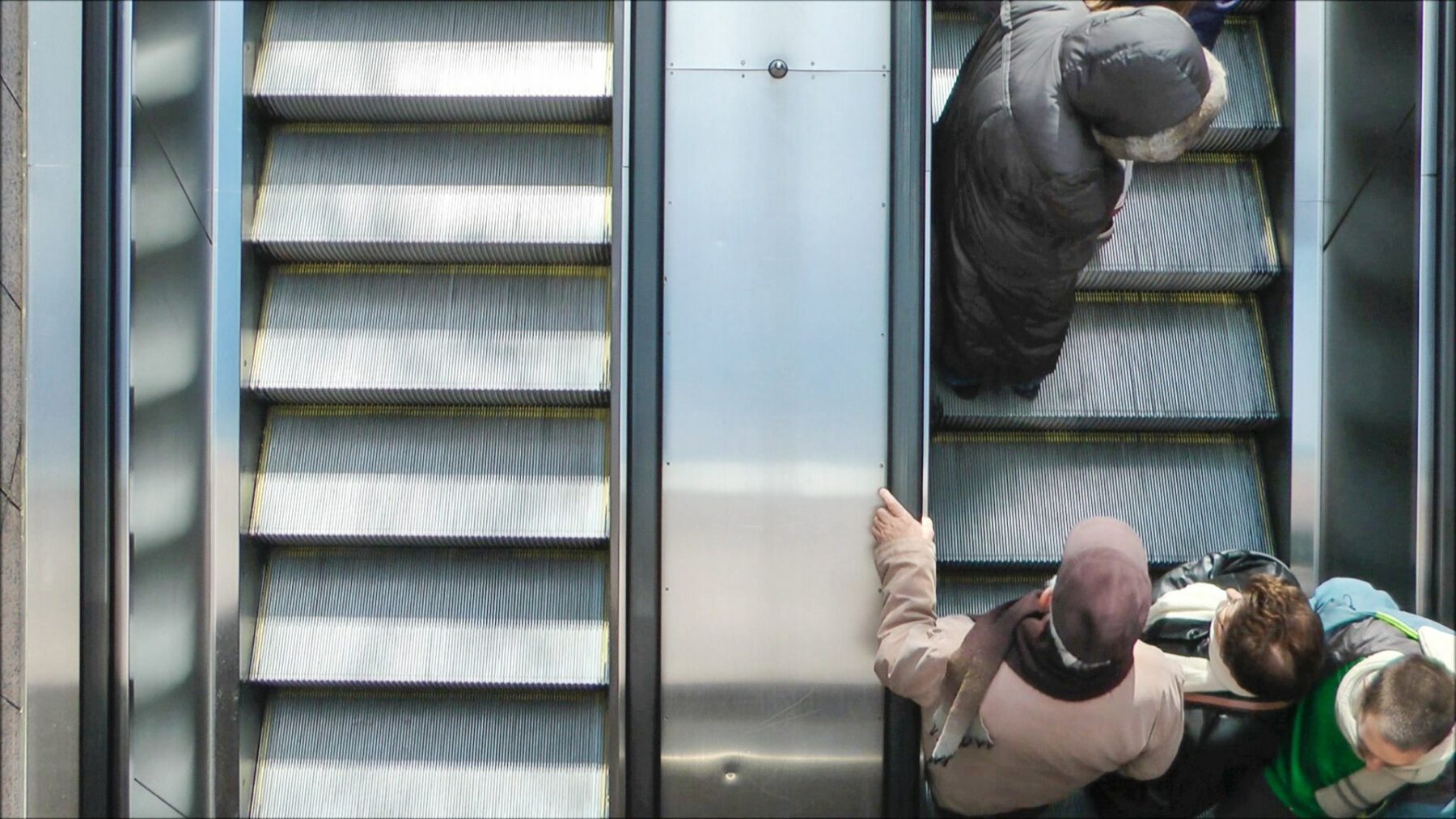 public escalator, videostill aktion view, 2015