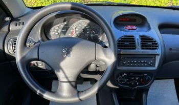 
									Peugeot 206 full								