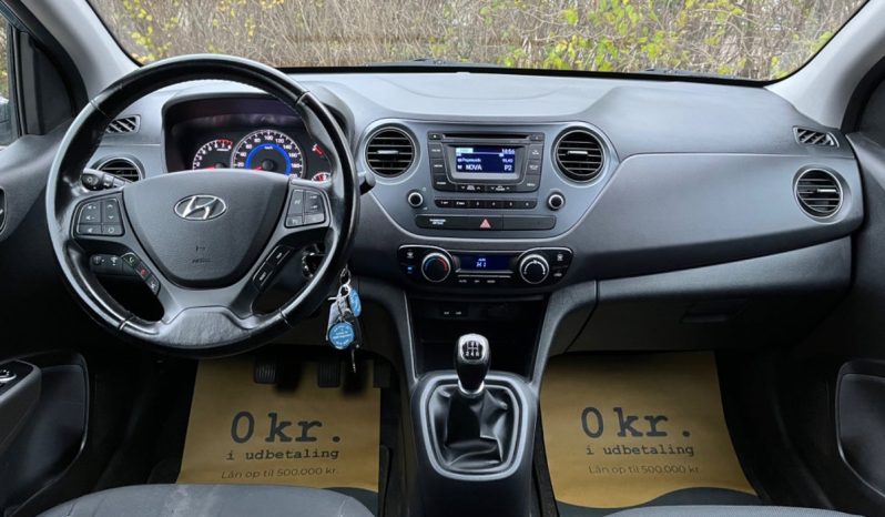 
								Hyundai i10 full									