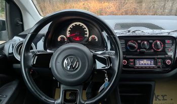 
									VW Up full								