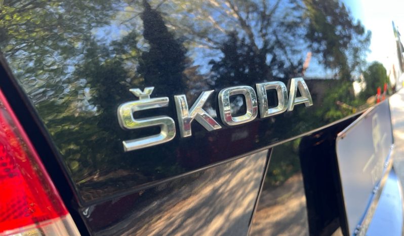 
								Skoda Rapid 1,2 TSi 90 Style DSG 5d full									