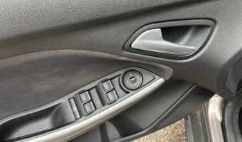 
									Ford Focus 1,0 SCTi 100 Titanium ECO 5d full								