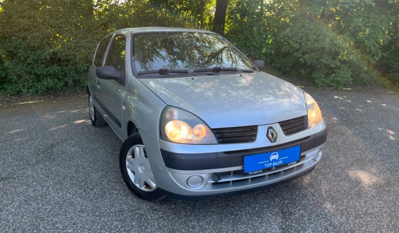 
								Renault Clio II 1,2 Authentique Comfort 3d full									