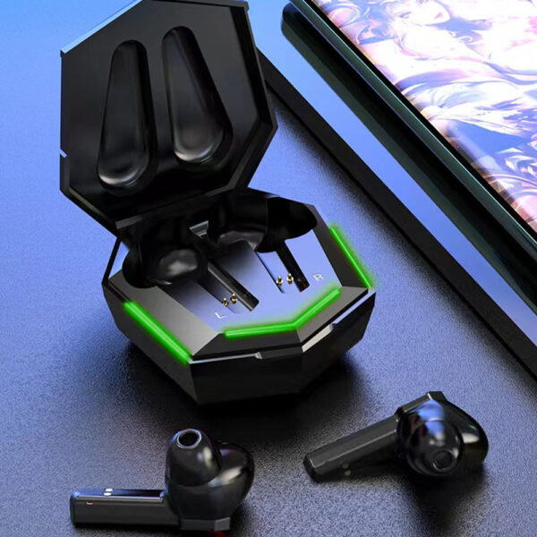 Low Latency TWS Bluetooth Gaming Earphones with USB Charging Case_3