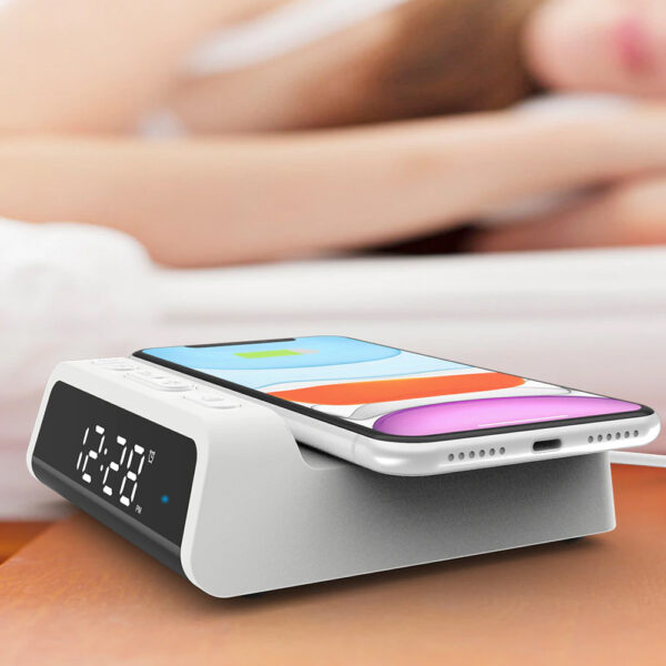 Digital Alarm Clock with Wireless Charger for QI Devices- USB Powered_6