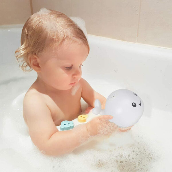 Battery Operated Floating and Dynamic Induction Water Jet Bath Toy_1