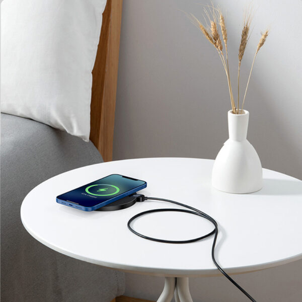 15 W QI Wireless Charging Pad with Digital Power Display_6