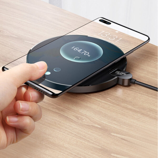 15 W QI Wireless Charging Pad with Digital Power Display_7