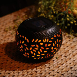 Solar Powered Flickering Flame Decorative Tabletop Lantern_0