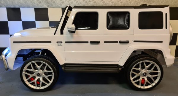 Battery children's car Mercedes G63 2 persons 12 volt white - Image 4