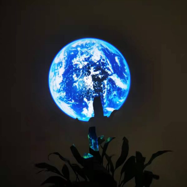 Moon and Earth Aluminum Projection Lamp-USB Plugged-in_3