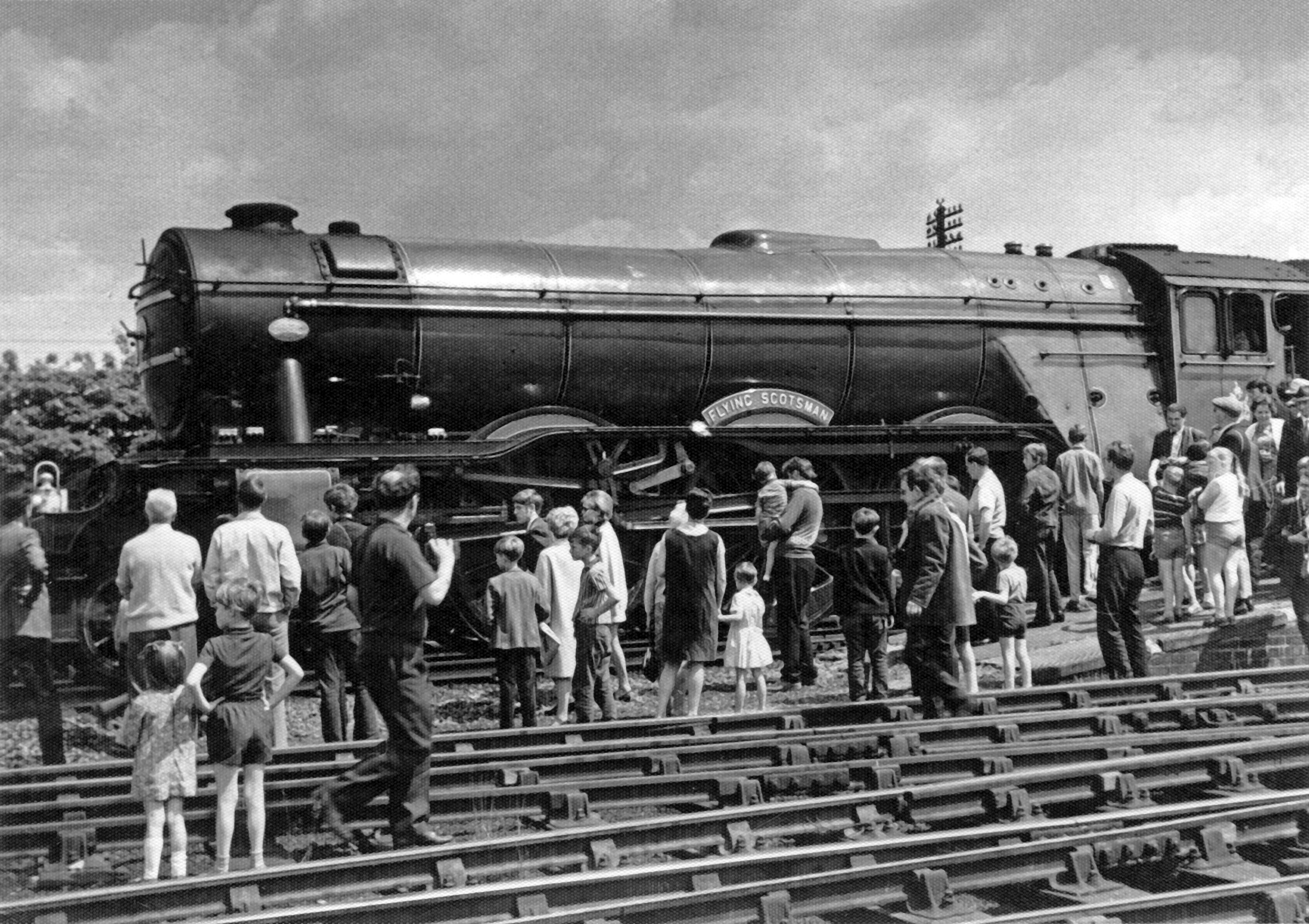 No.4472 'Flying Scotsman' at Grantham station. Photograph lent By Ken Willetts.