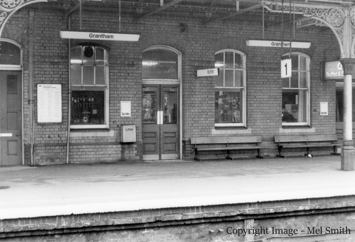 The door on the left was for use by Inspectors, the double doors in the centre are the entrance to the Refreshment Room (Buffet). Copyright Image - Mel Smith