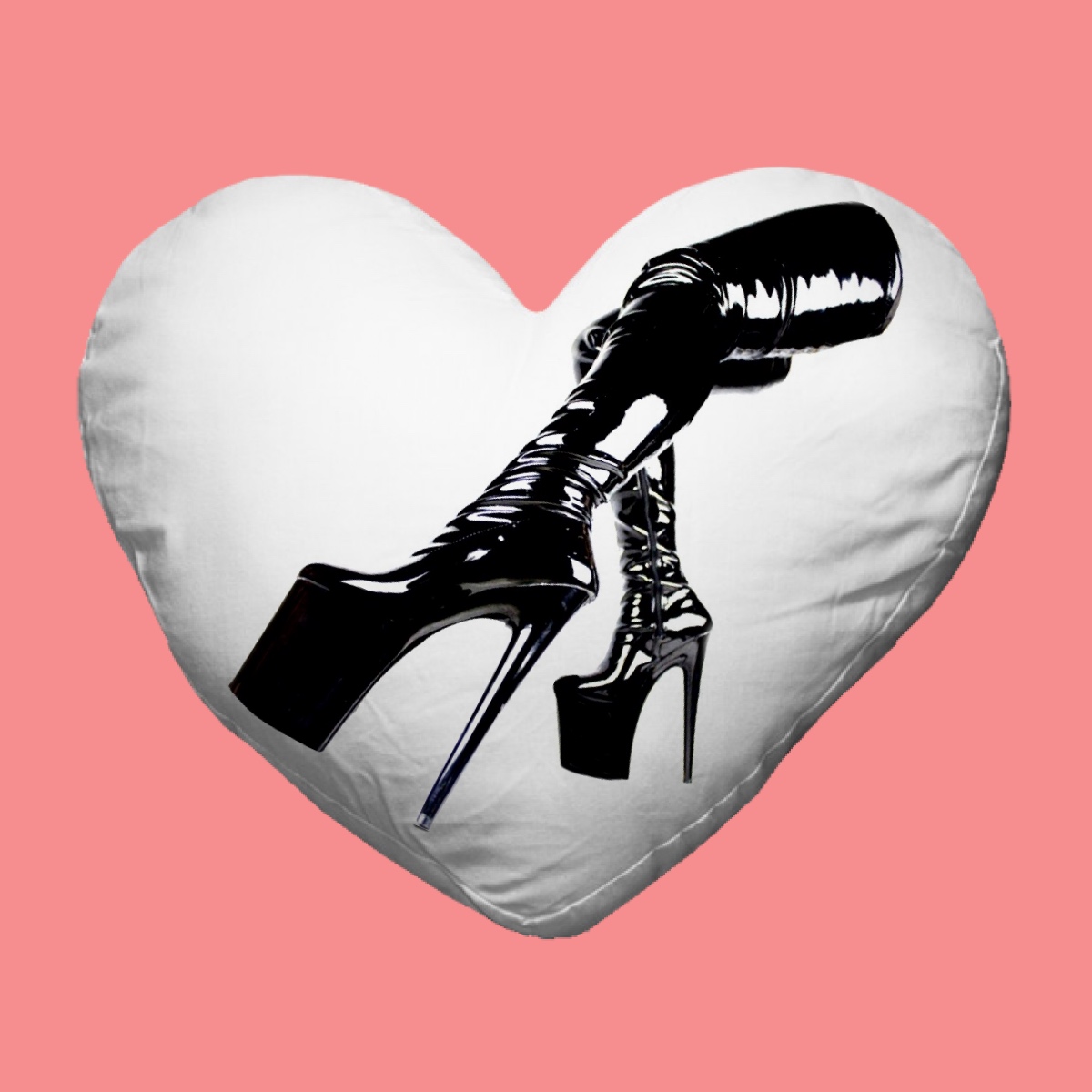 BAD BAD BOOTS HEART CUSHION