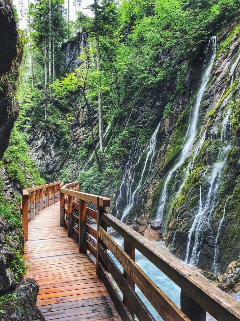 Wimbachklamm Steg und Wasserfälle