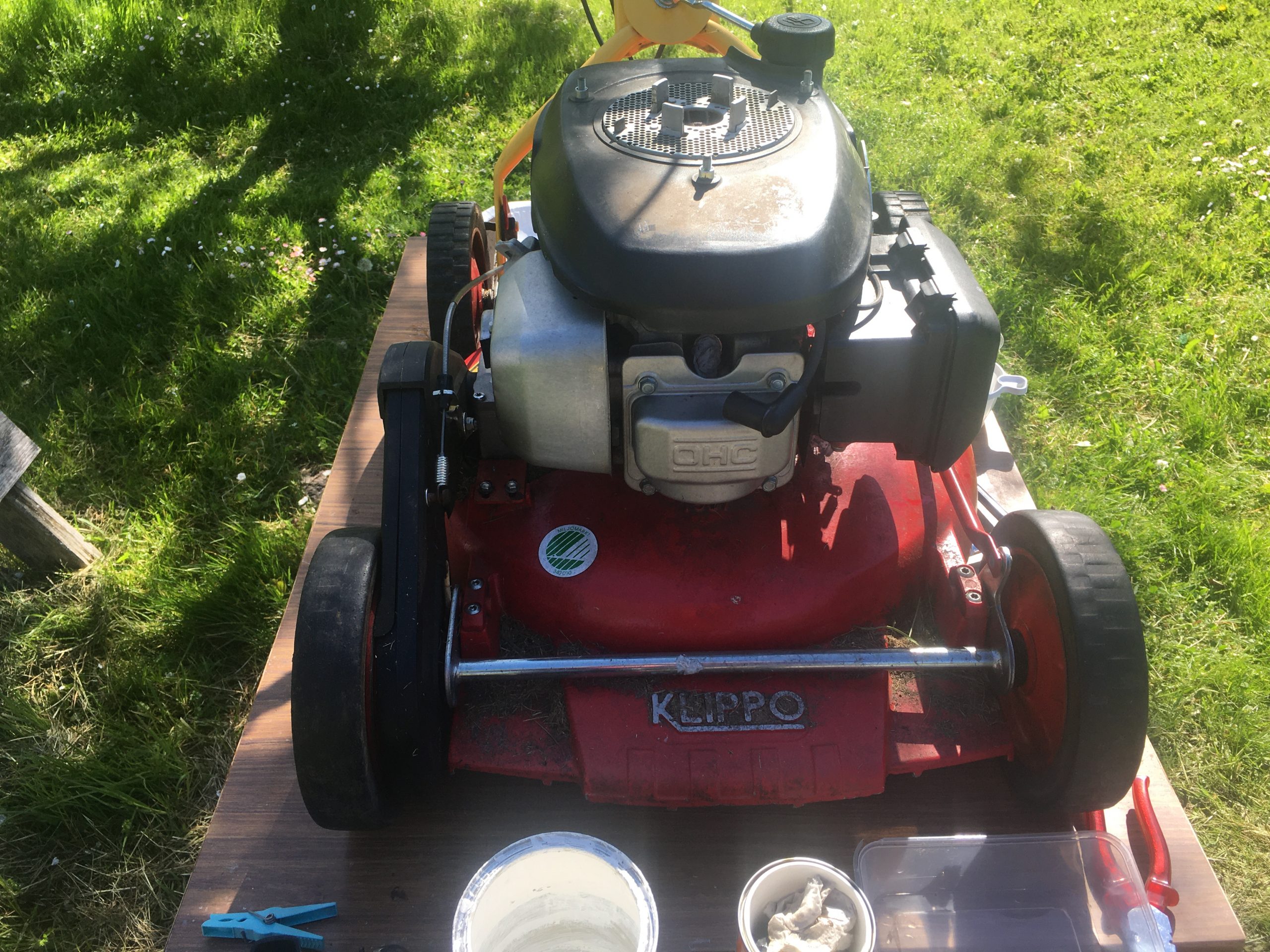 Lawnmower with Honda GCV engine will not start and is hard to pull