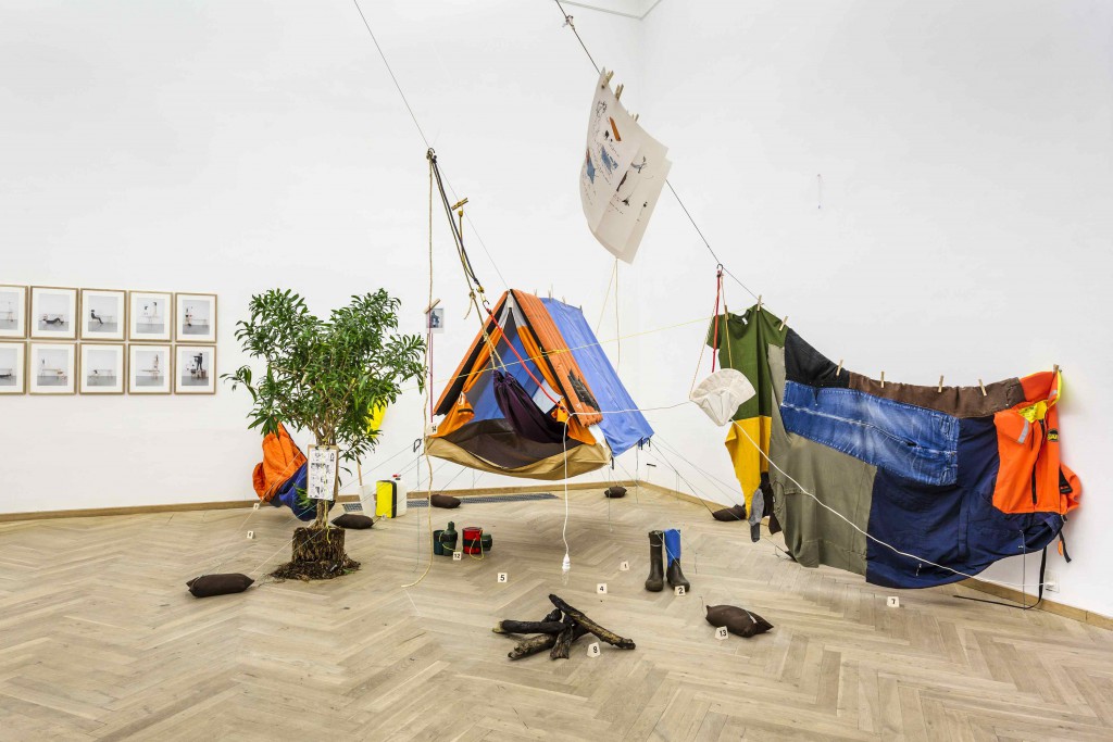 Ana Rita Antonios installation 'Evolutionary Thinking at the Campground', Forårsudstillingen, 2016. Foto: Christoffer Askman