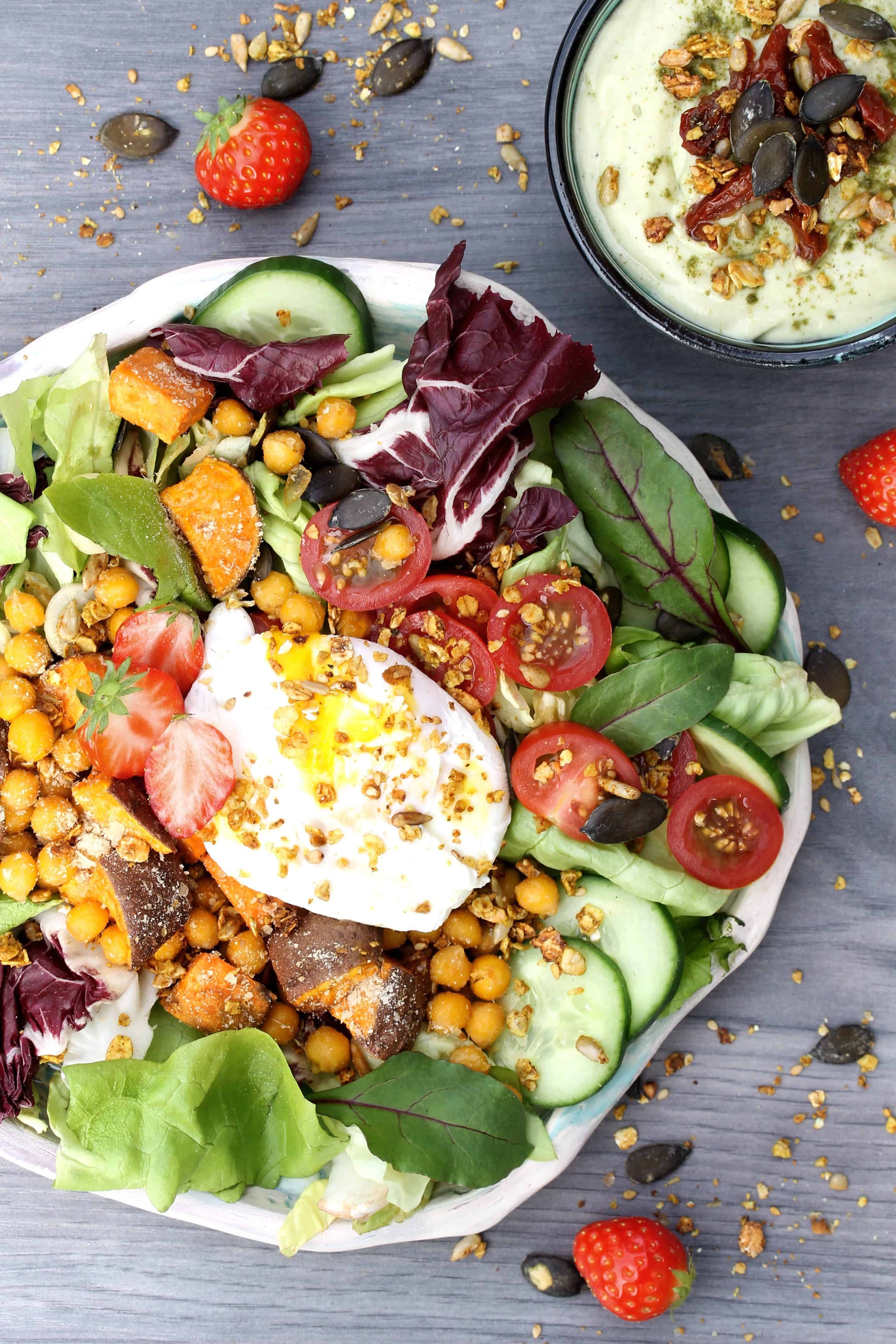 SauerCrowd Summer Buddha bowl - Vegan Parmesan Sweet potato