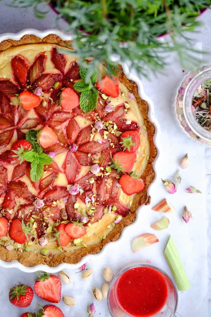 Rhubarb Cheesecake - Truefoodsblog