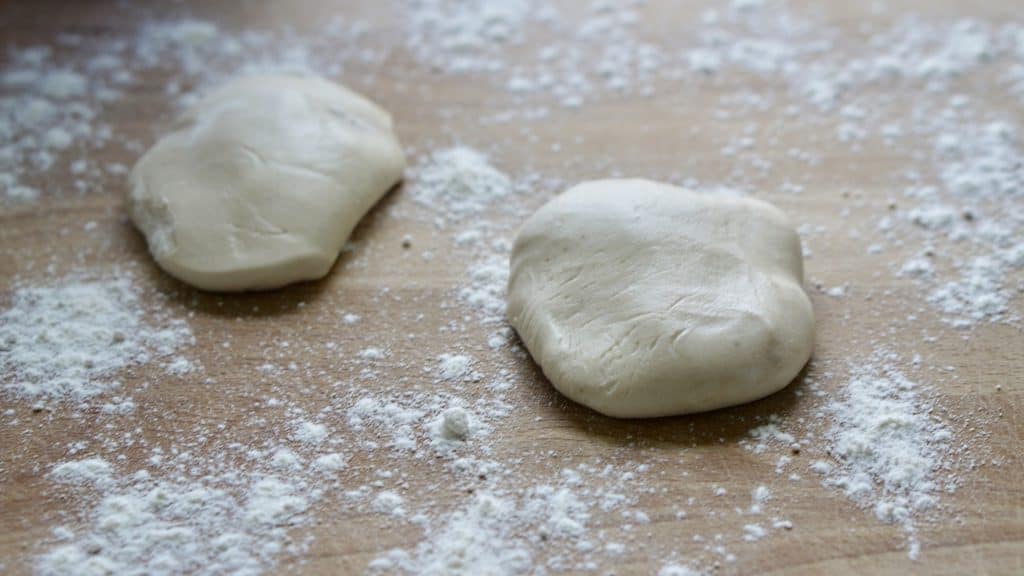 Indian Chapati Bread - "Fast Flat Bread Recipe" by Truefoodsblog 