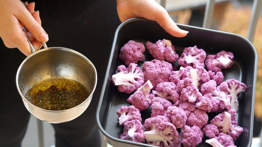 Vegan Purple Cauliflower Wings by Truefoodsblog 4