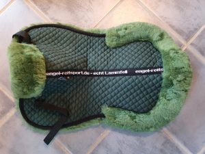 Sadelpad lammeskind hest
